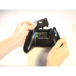 Беспроводной контроллер Xbox One, модель 1537 (левый), замена бампера